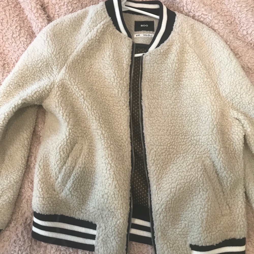 Urban outfitters bdg fleece bomber jacket size s